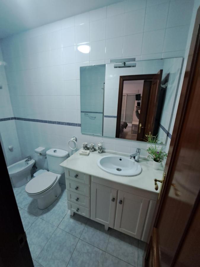 Precioso Apartamento En El Centro, Parking Gratis Conil De La Frontera Esterno foto